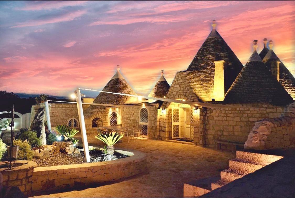 Trulli Tesoro Bed & Breakfast Cisternino Ngoại thất bức ảnh